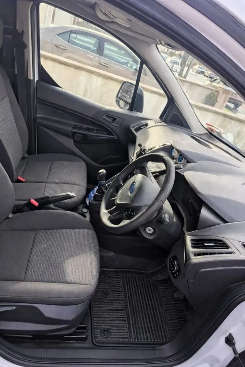 Ford Transit 2017 - Image 3