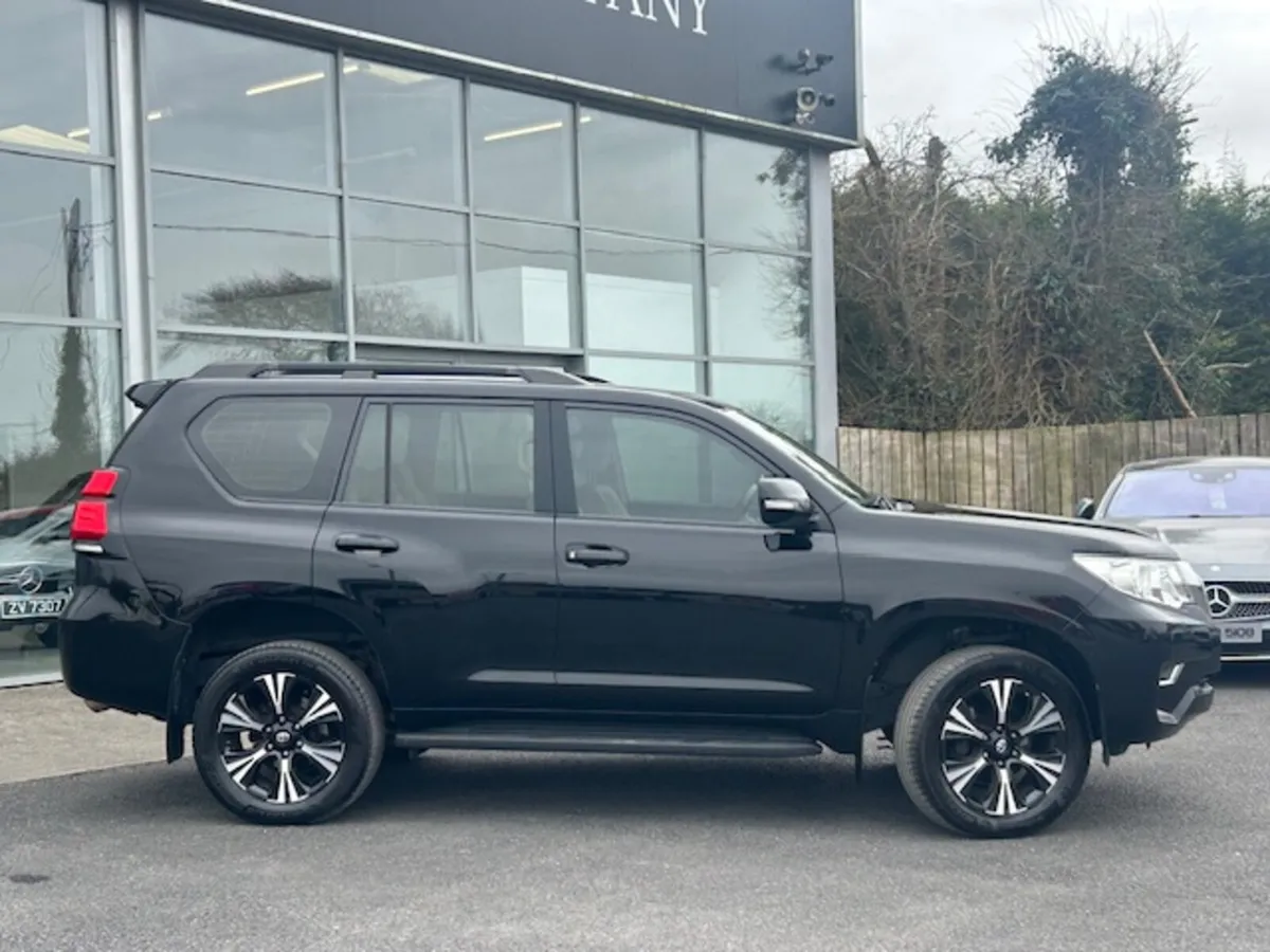 Toyota Landcruiser 2.8 D4D LWB BUSINESS ED - Image 3