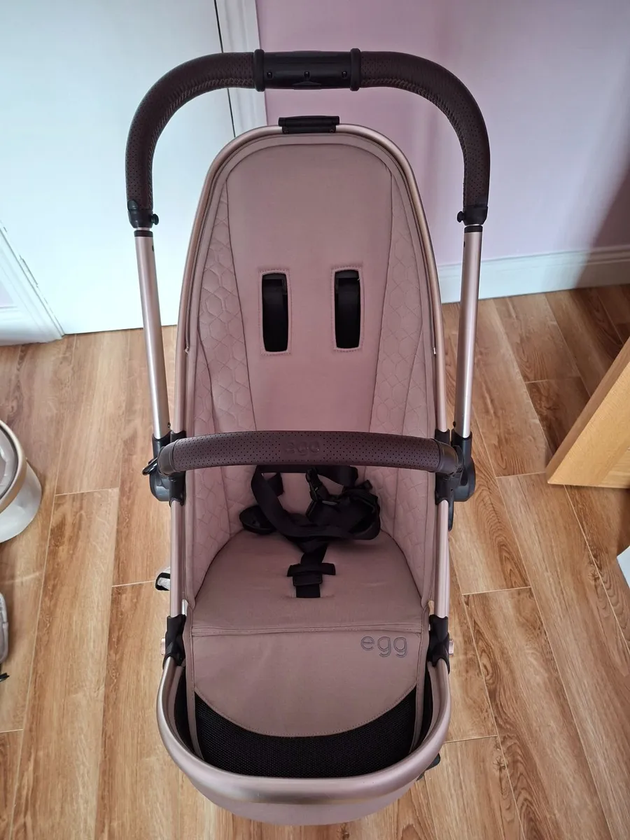 Egg 2 Stroller Buggy System - Colour: Feather - Image 4