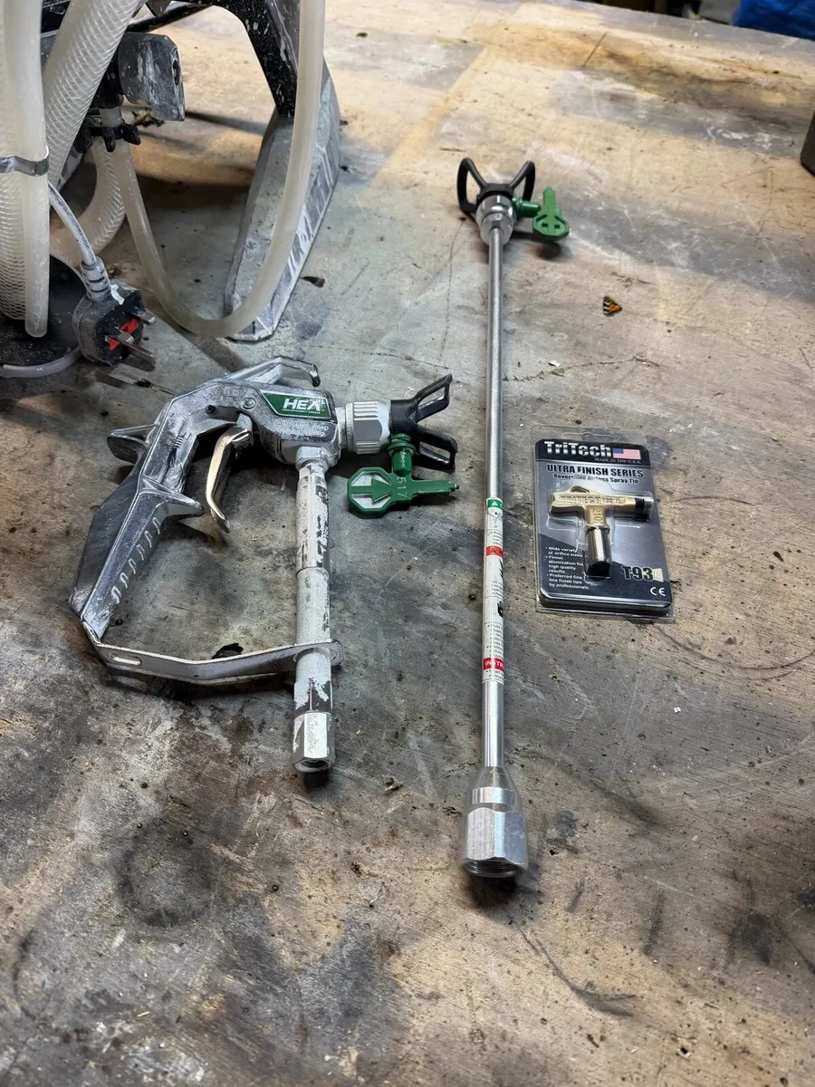 Wagner paint sprayer - Image 2