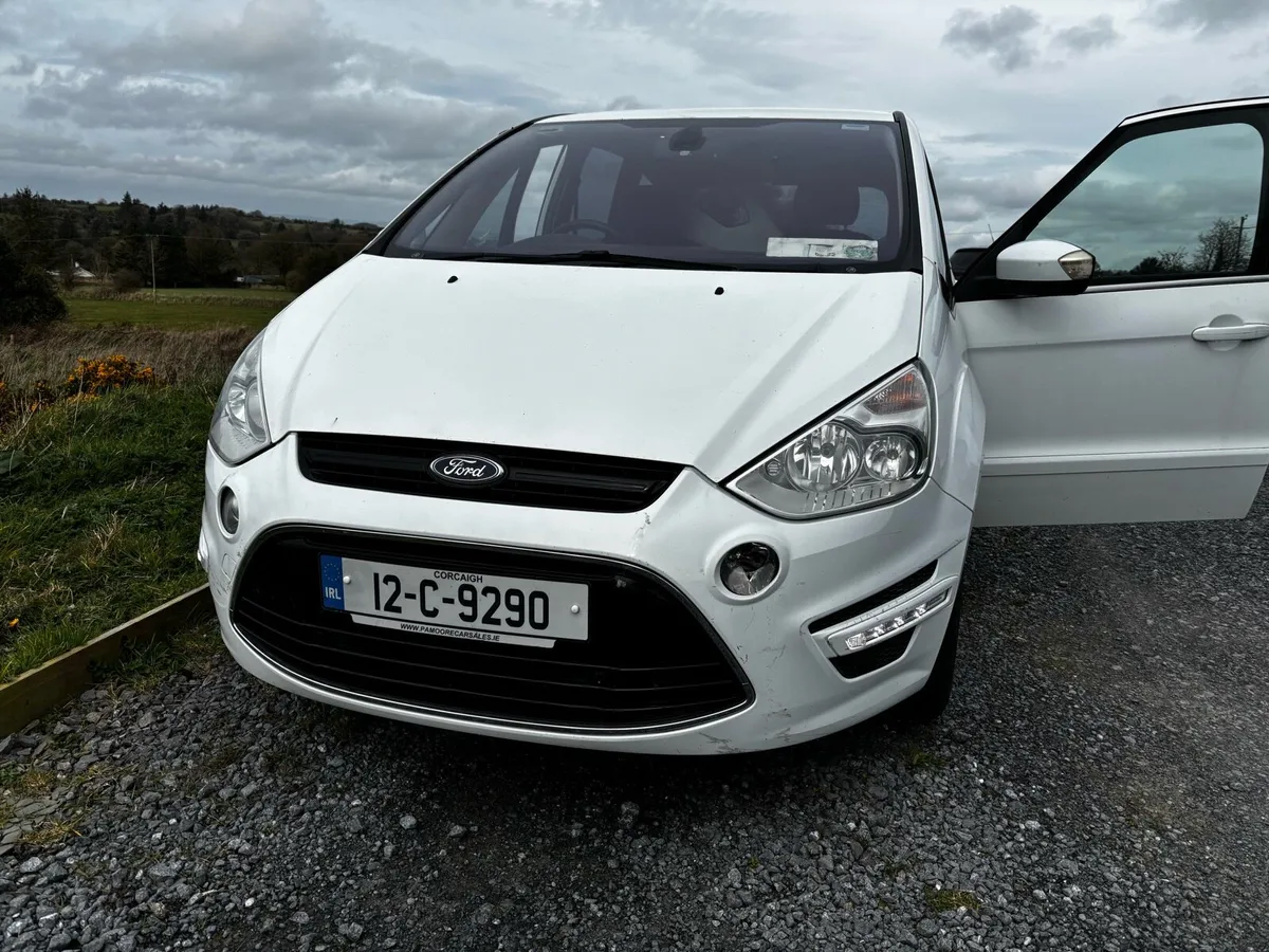 12 ford smax damaged repairable drive home - Image 2