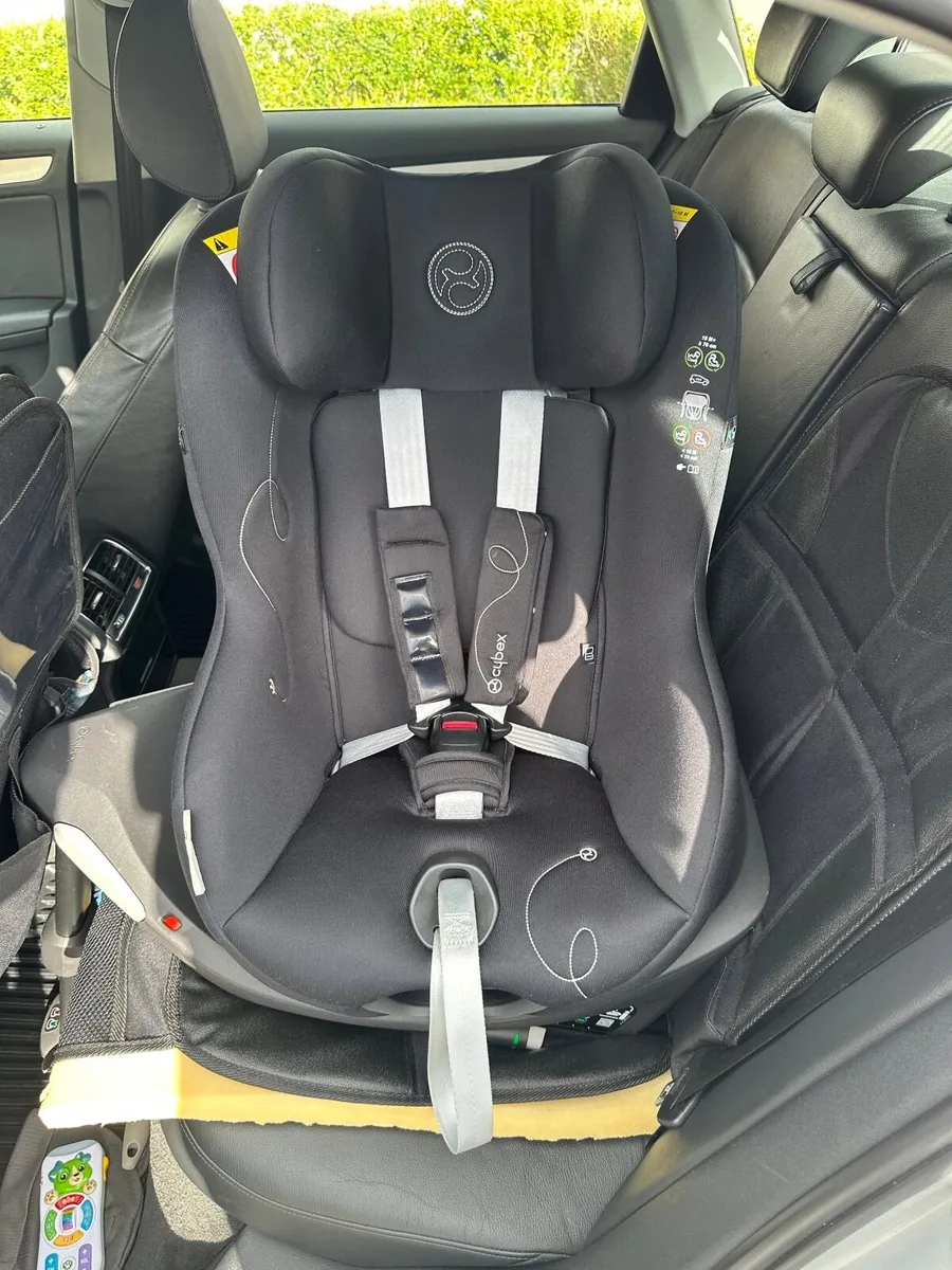 Car seat - Image 3