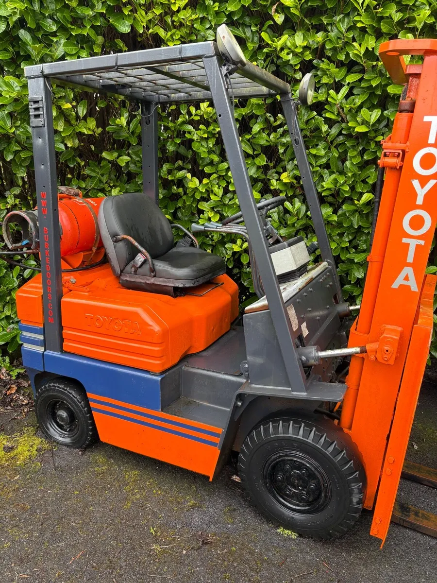 Toyota Forklift - Image 1