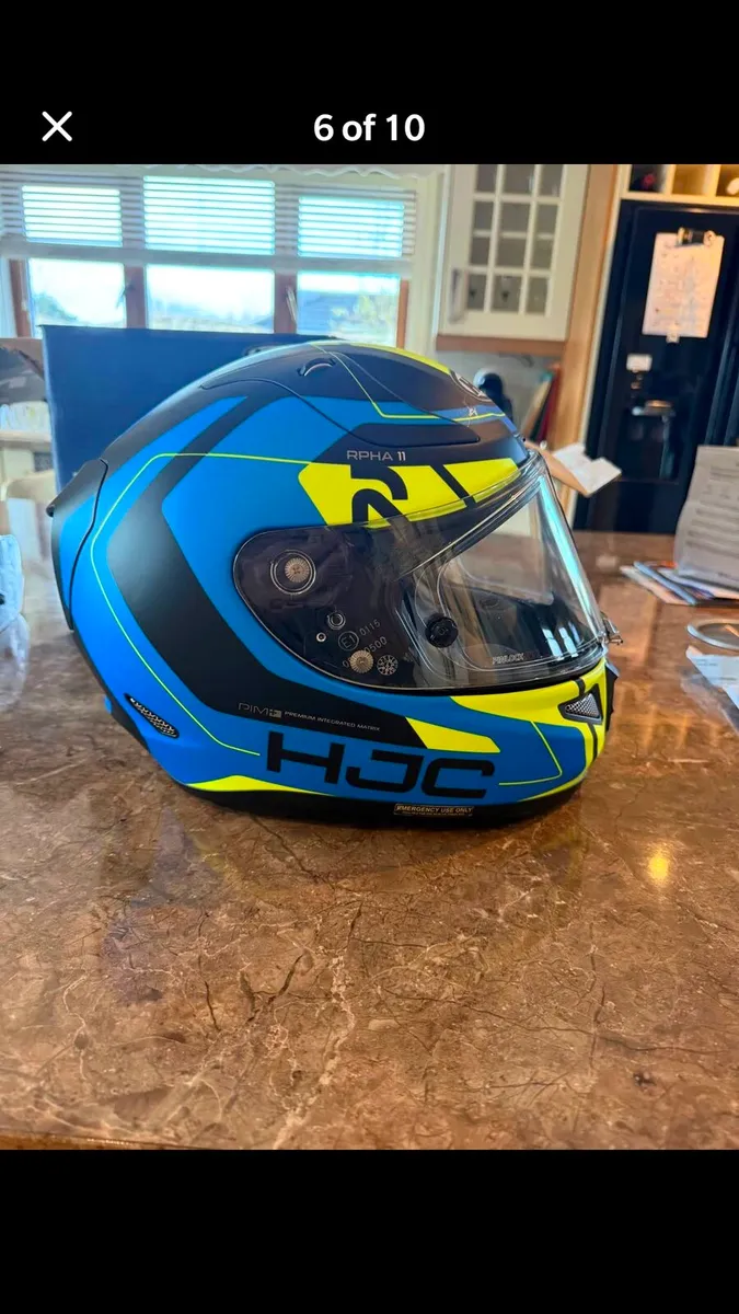 HJC RPHA 11 Helmet + Cardo Intercom - Image 3