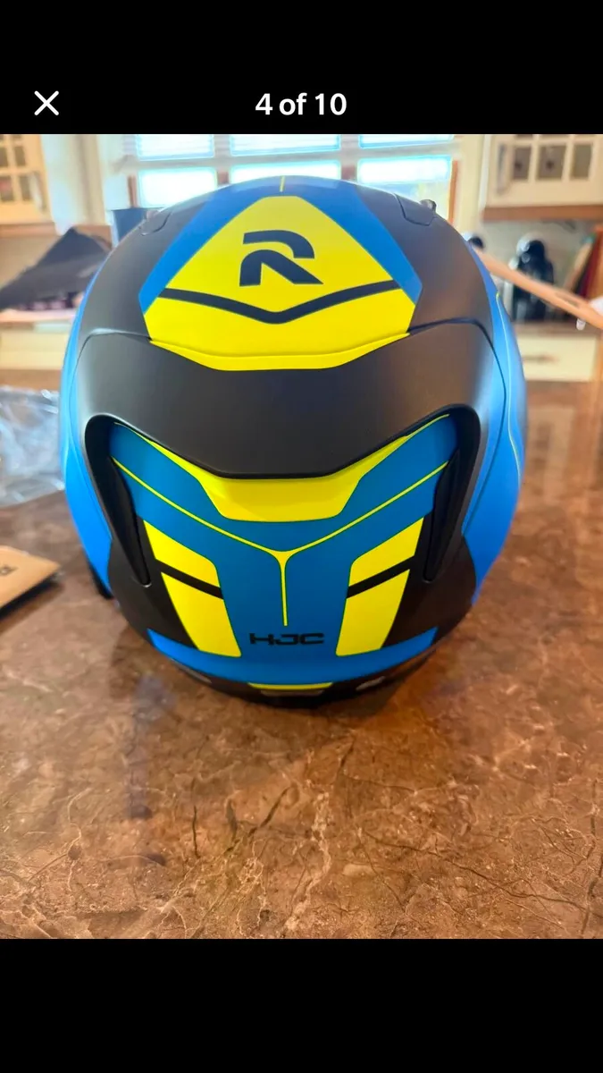 HJC RPHA 11 Helmet + Cardo Intercom - Image 4