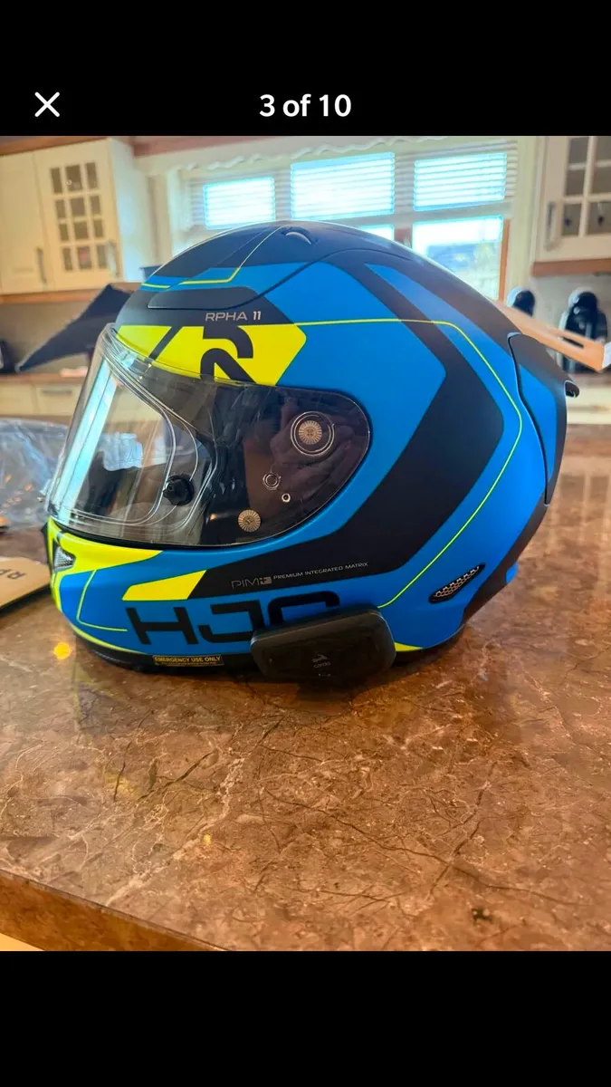 HJC RPHA 11 Helmet + Cardo Intercom - Image 2