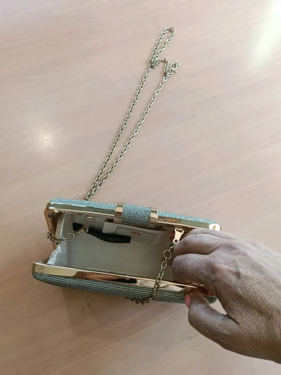 Silver handbag - Image 2