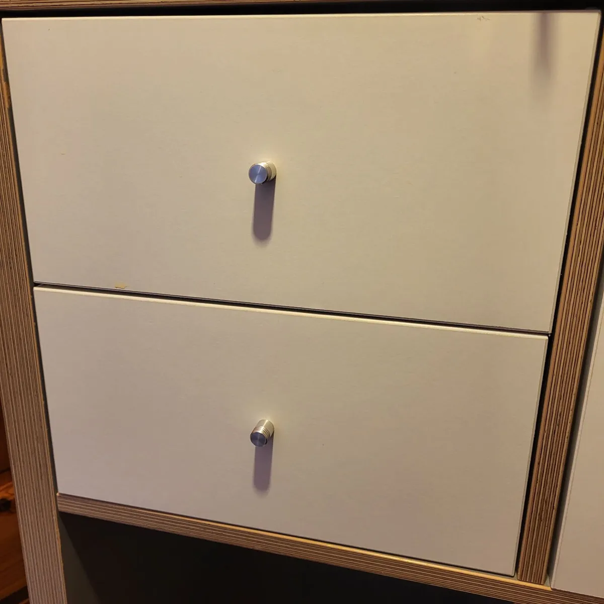 KALLAX Shelving unit, grey/wood effect, 77x147 cm - Image 1