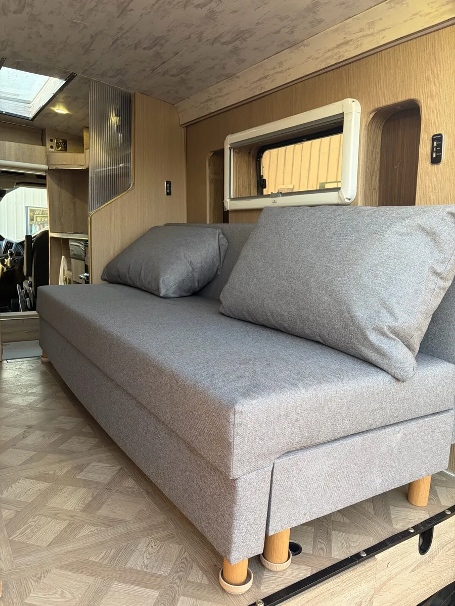 Campervan - Image 4