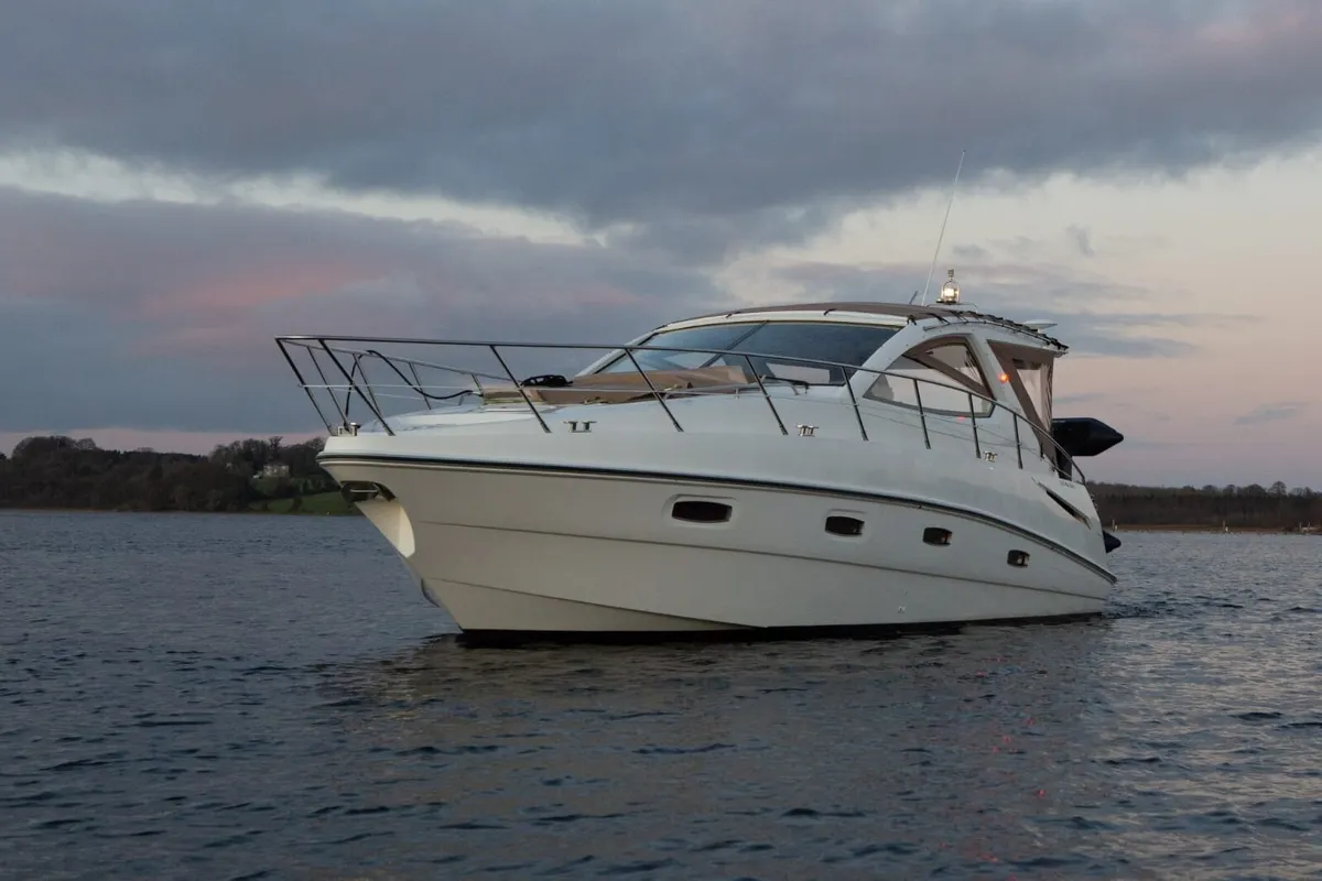 Sealine SC38 (2010) - Image 2