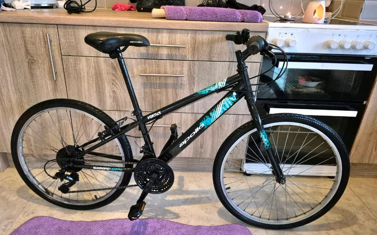 APOLLO HYBRID BIKE - 24" WHEELS FRAME SIZE 14 INCH - Image 1