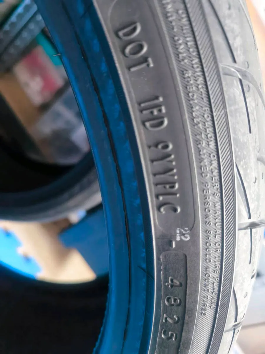 Yokohama tyres R19/ 235/ 35 - Image 4