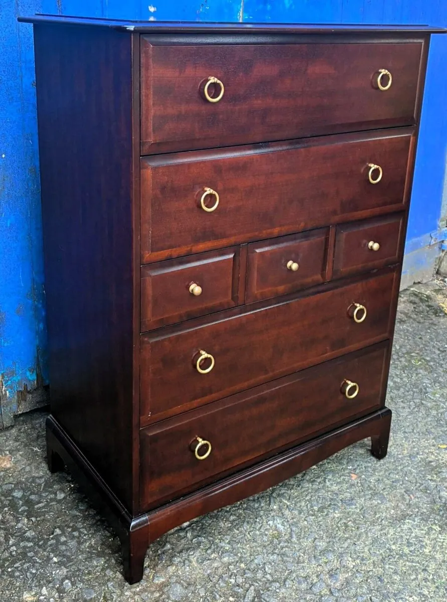 STAG CHEST OF DRAWERS - Image 3