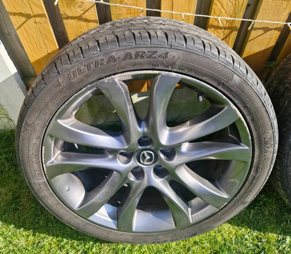 Mazda tyres with free wheels - Image 3