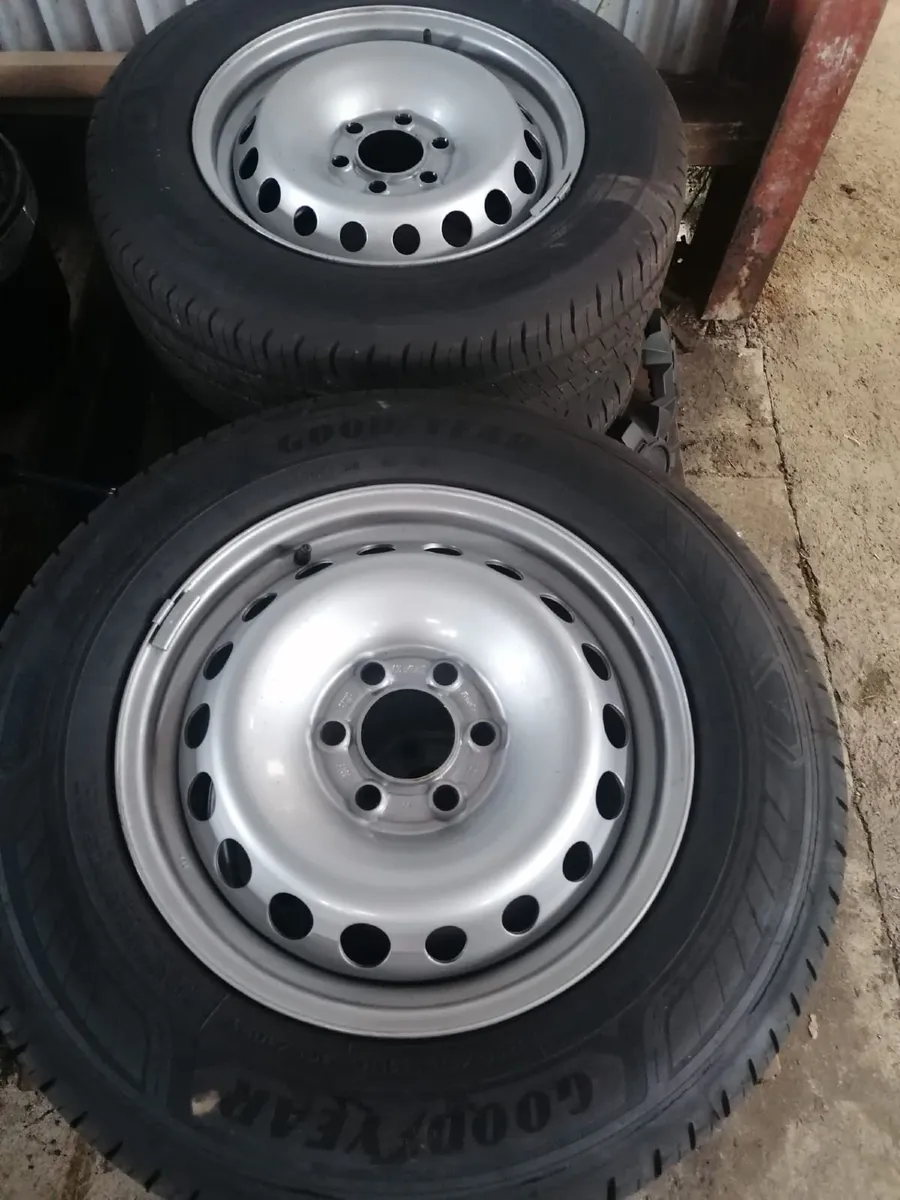 Ford Transit Custom 2026 - Image 3