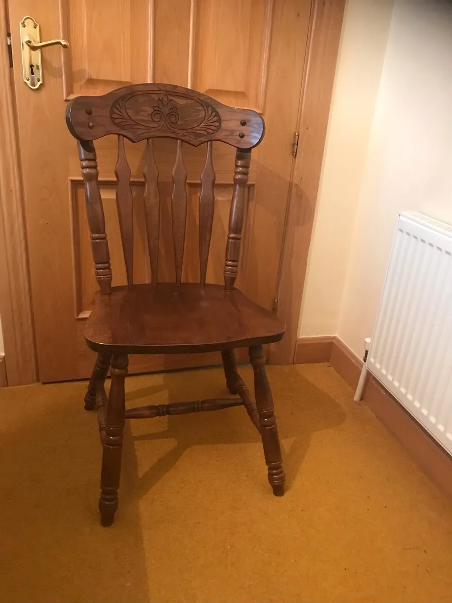 Dining Table with 5 Chairs and 2 Carver Chairs - Image 3