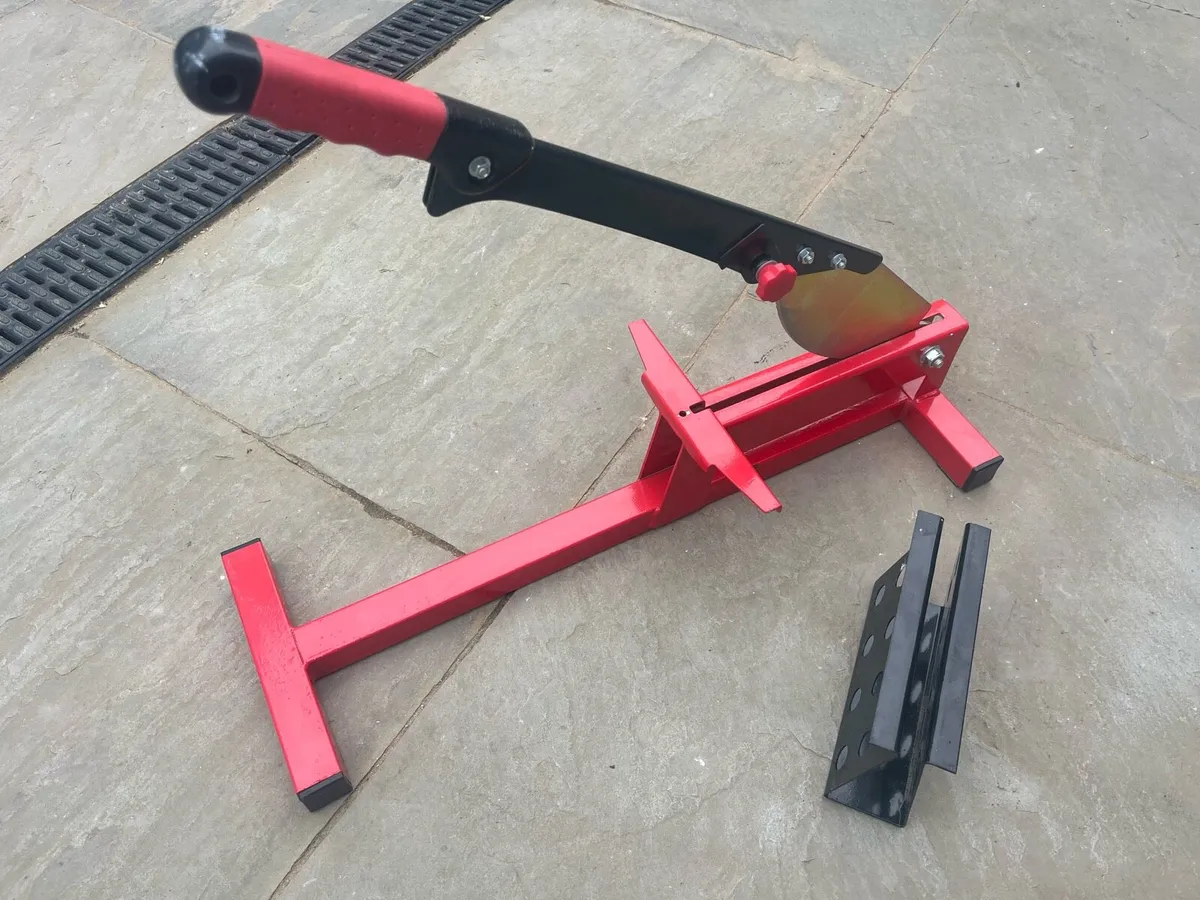 Laminate Floor Cutter - Image 1