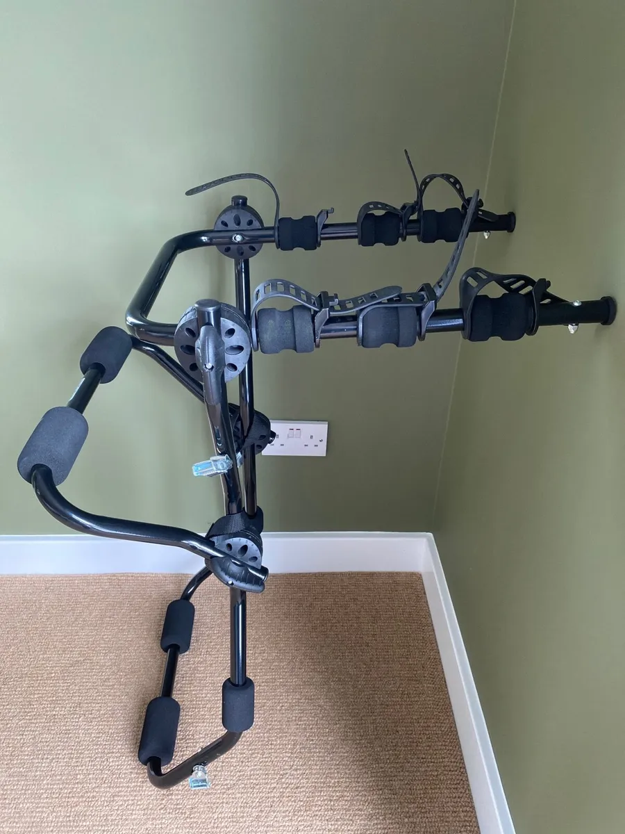 3 Bike rear mounted  bike rack for car - Image 2