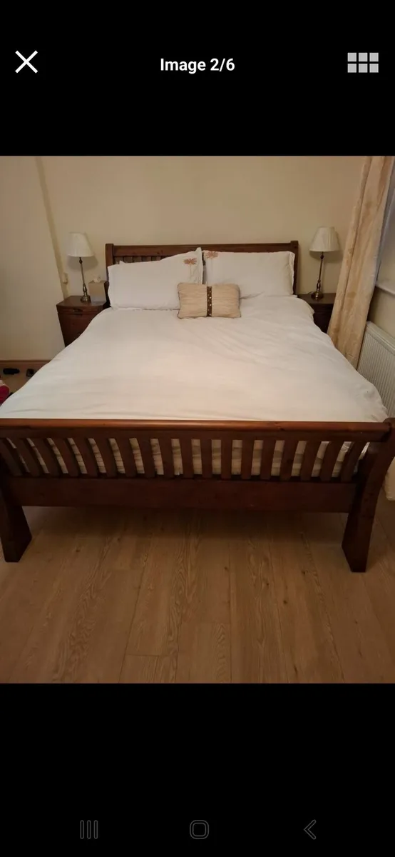 King size sleigh bed - Image 1