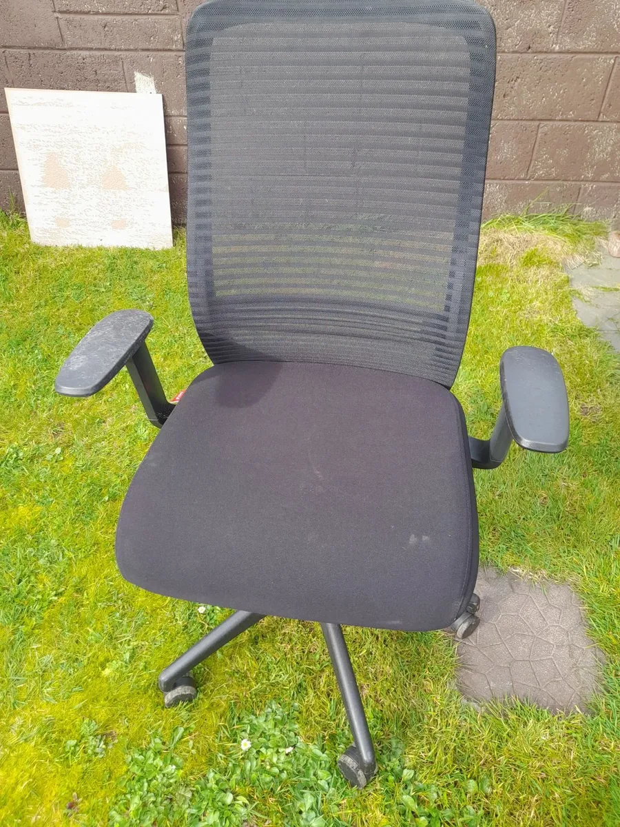 Office chair