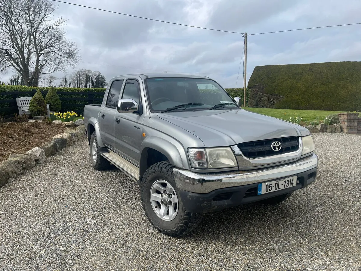 Toyota hilux - Image 1
