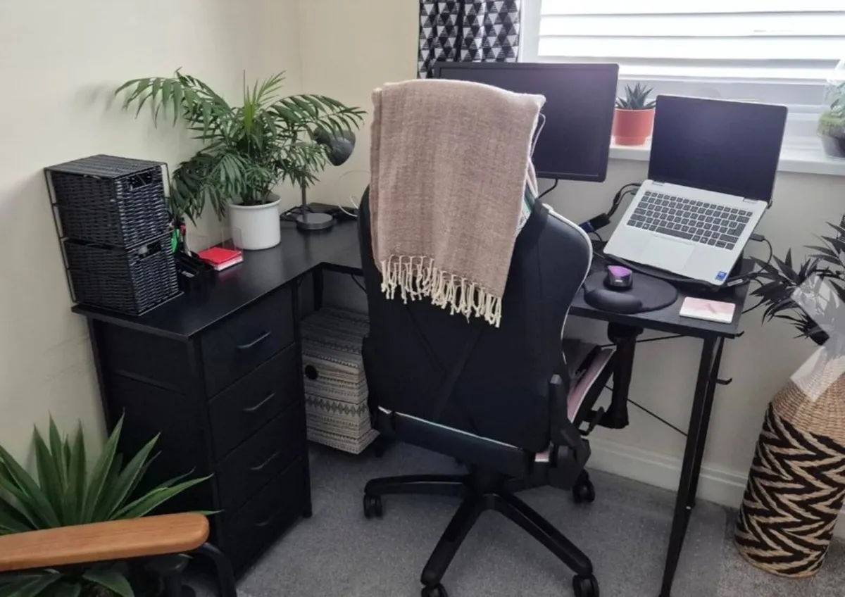 Corner Desk with drawers : Brand New - Image 1