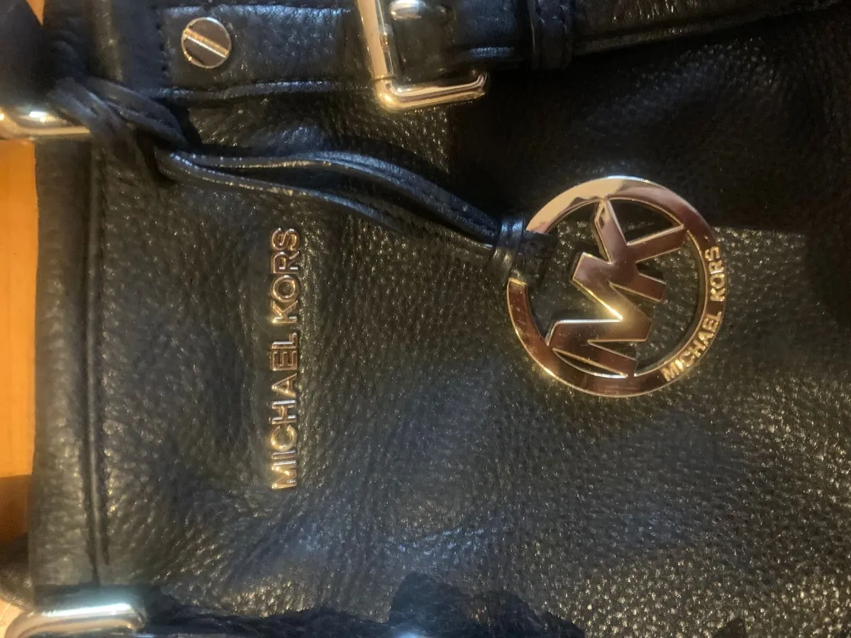 Micheal Kors Black Handbag - Image 3
