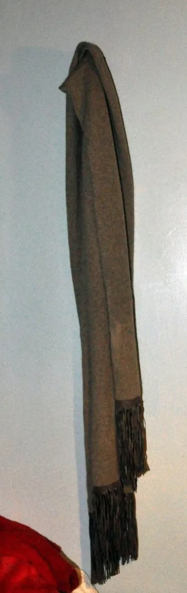 ZOE COUTURE SCARF/WRAP, TAUPE, 60% CASHMERE - Image 3