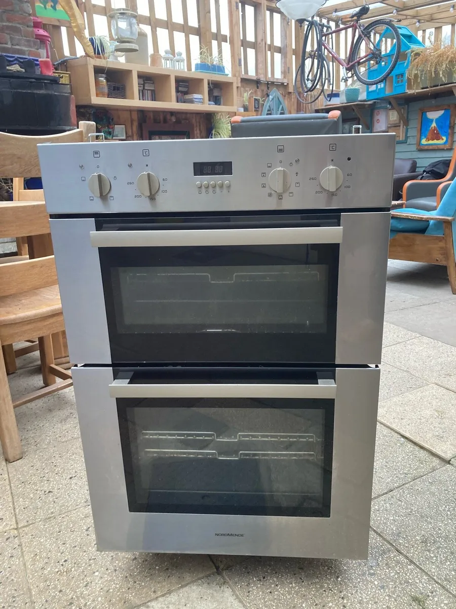 Built in double cooker (€50) - Image 1
