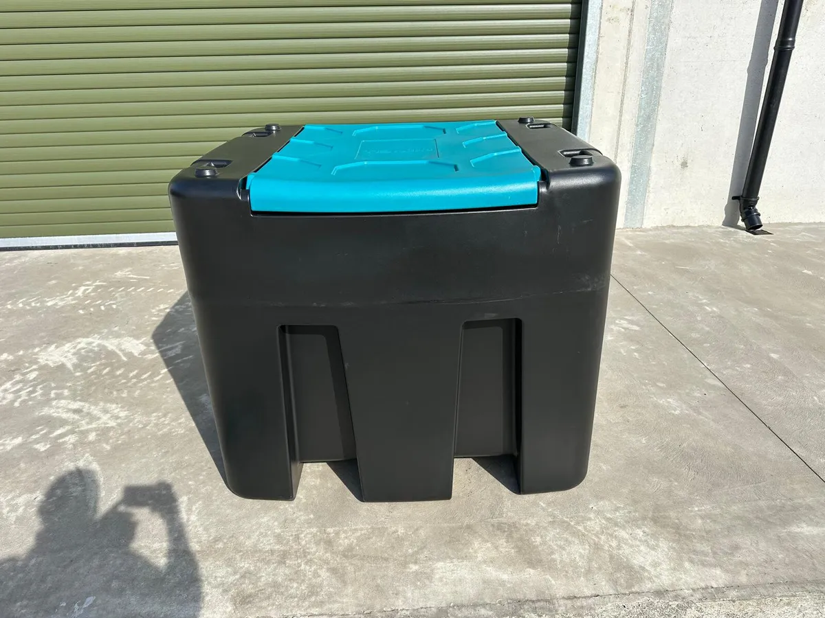New 1000 Ltr Fuel Bowser c/w Pump & Hose Reel - Image 4