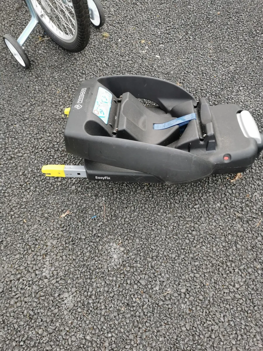 Maxi cosi easy fix - Image 2