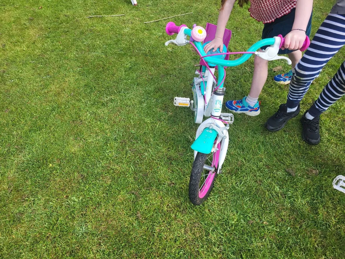 CHILDRENS BICYCLE -  TWO FOR SALE (€60 EACH) - Image 4