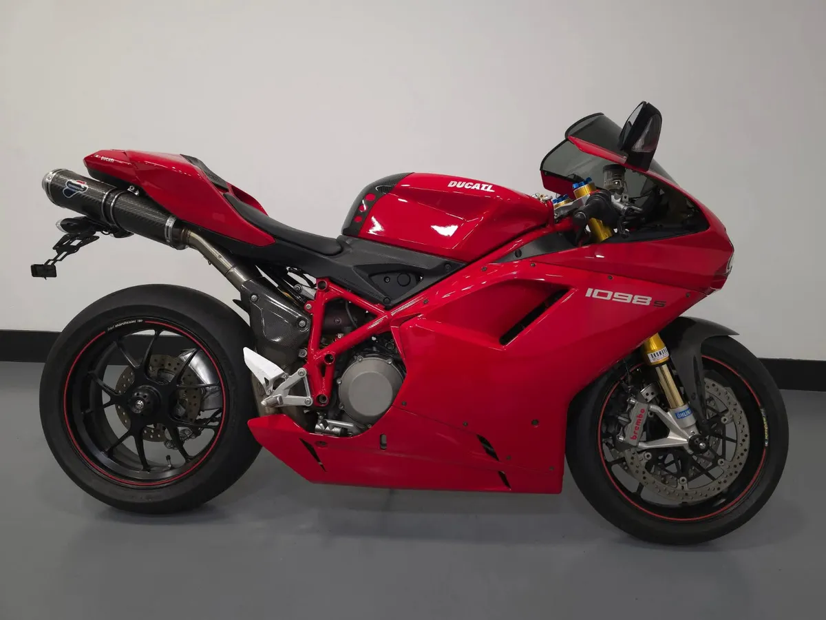 DUCATI 1098S FRESH IMPORT 7K KMS - Image 1