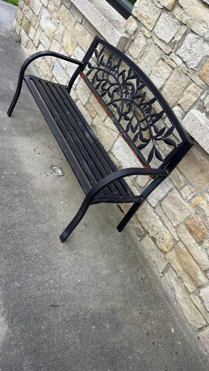 Garden bench - Image 1