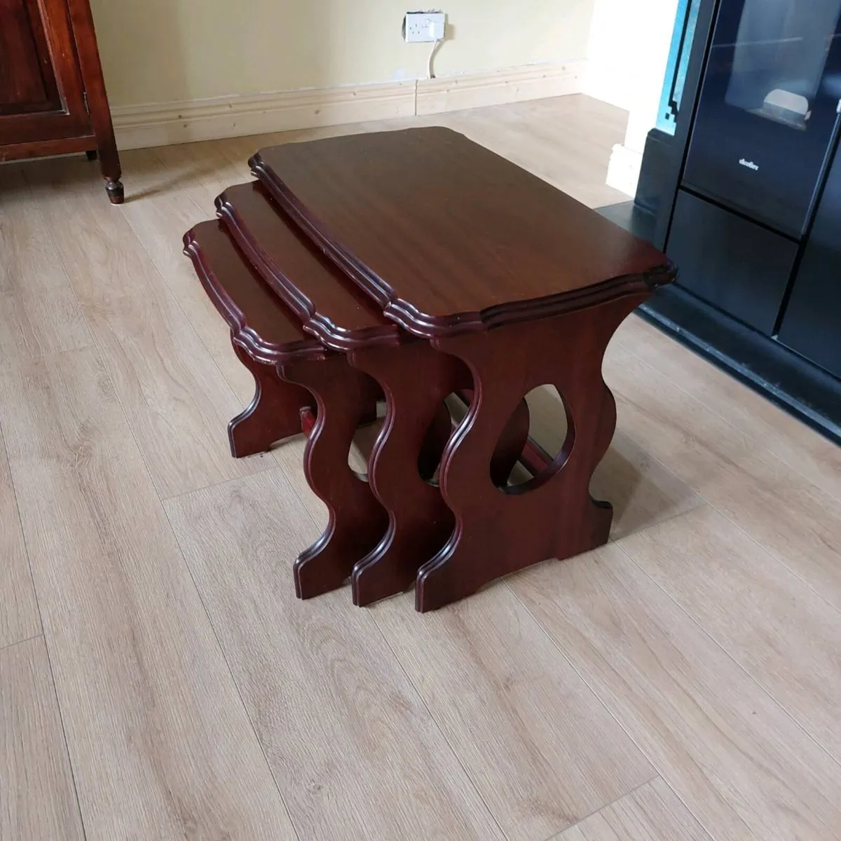 Nest of tables Mahogney - Image 1