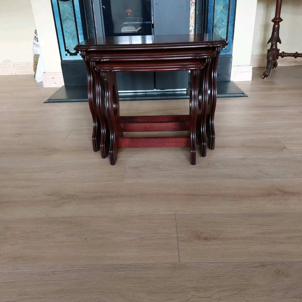 Nest of tables Mahogney - Image 2