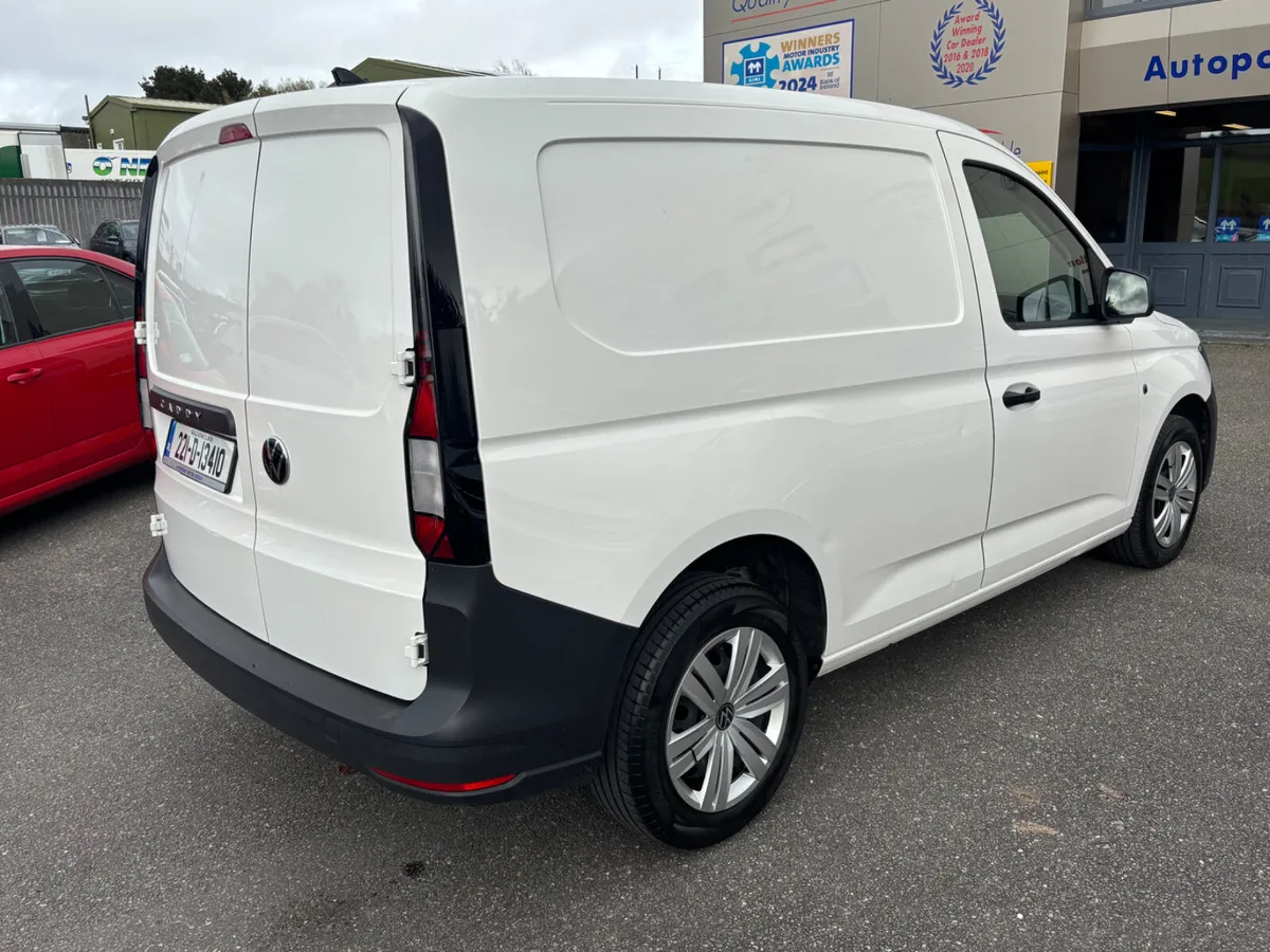 2.0 TDI (102BHP) - SAVE 2000eur - Image 3