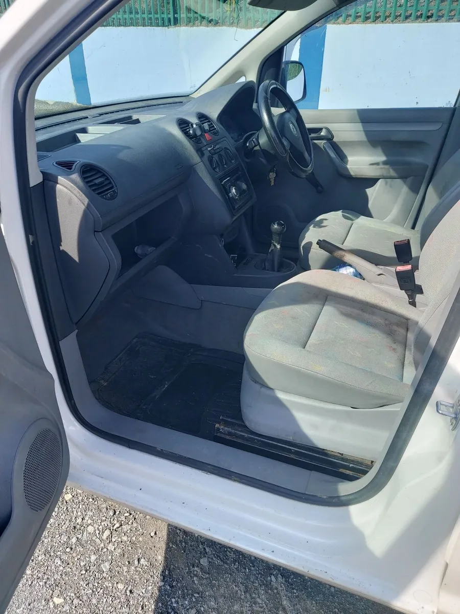 Volkswagen Caddy 2007 1.9 TDI...NEW TEST. - Image 4