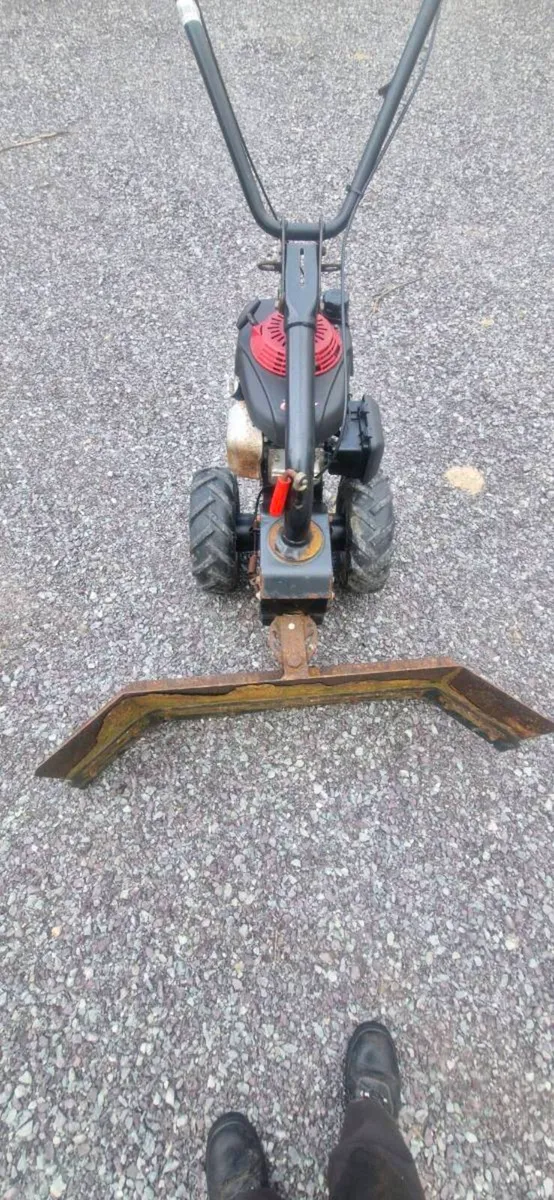 Farm scraper Honda - Image 1