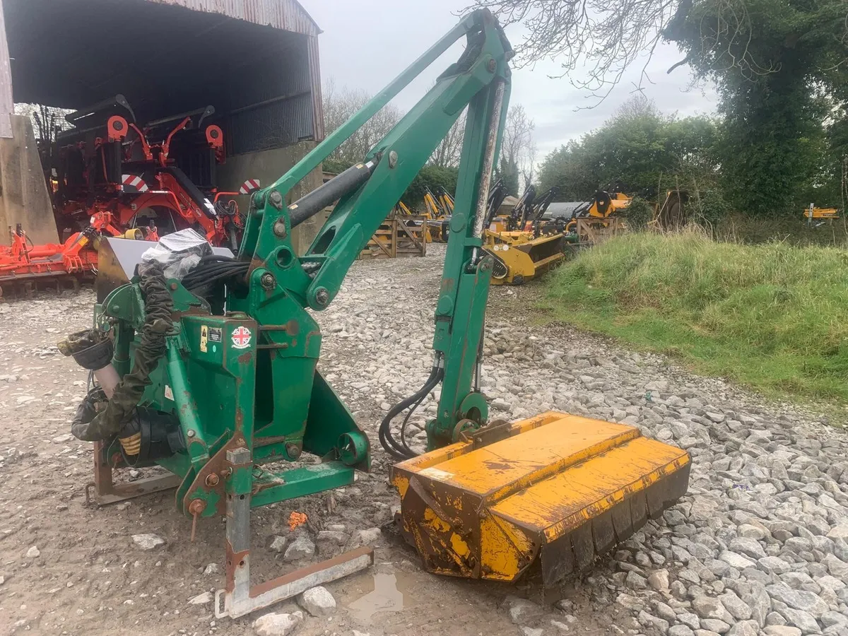 SPEARHEAD 650T HEDGECUTTER - Image 1