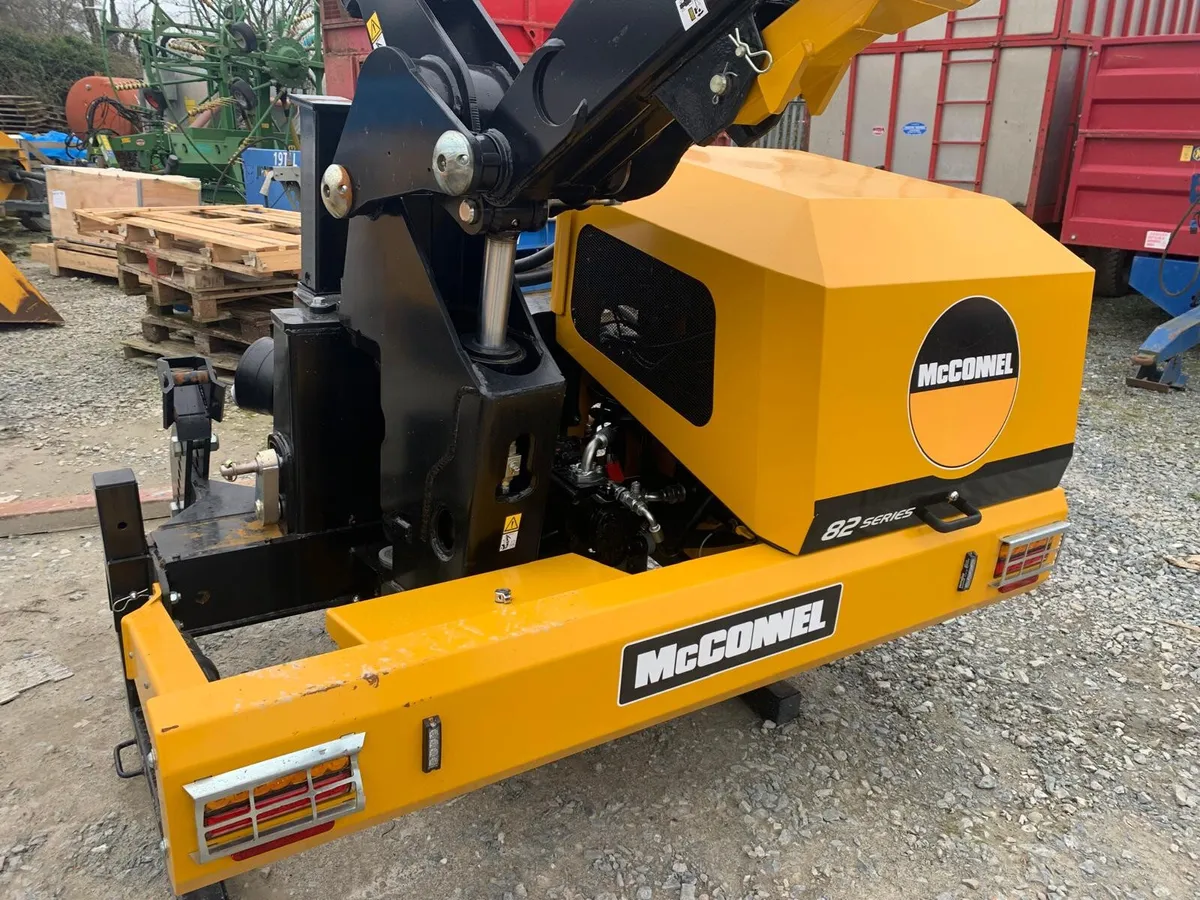 MCCONNEL PA7282-70T VFR REV - Image 2