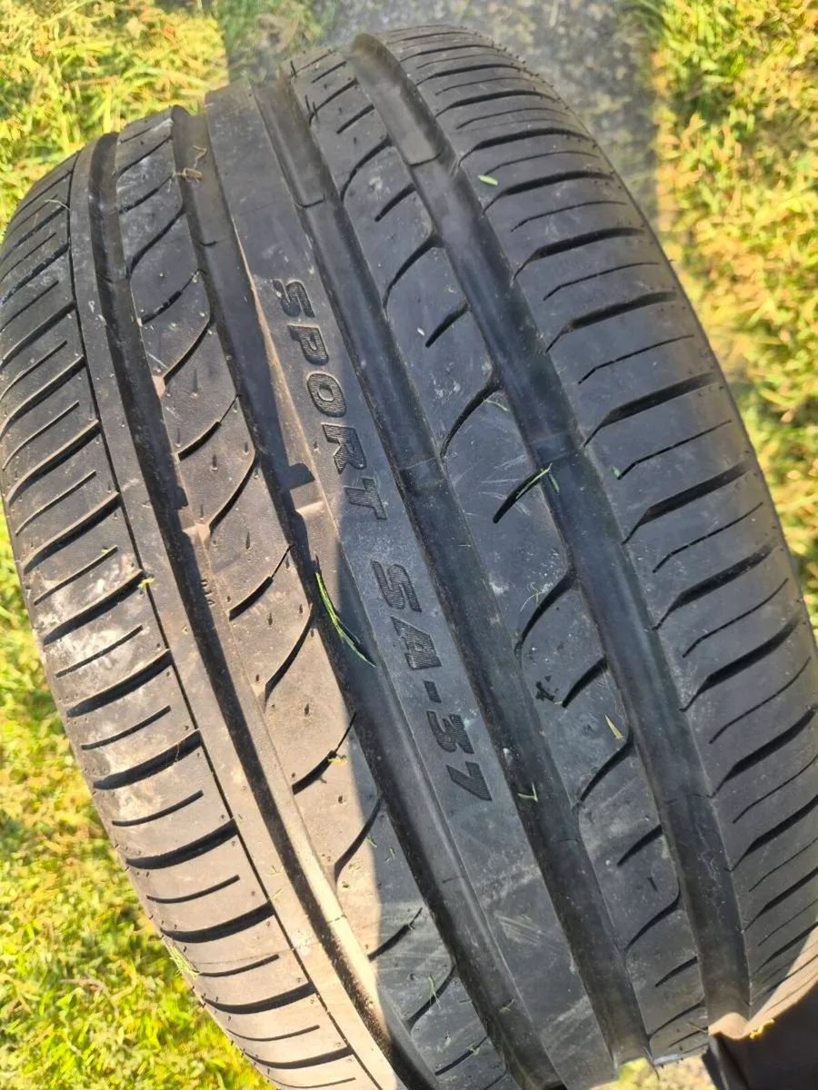 Car Tyre - Image 1