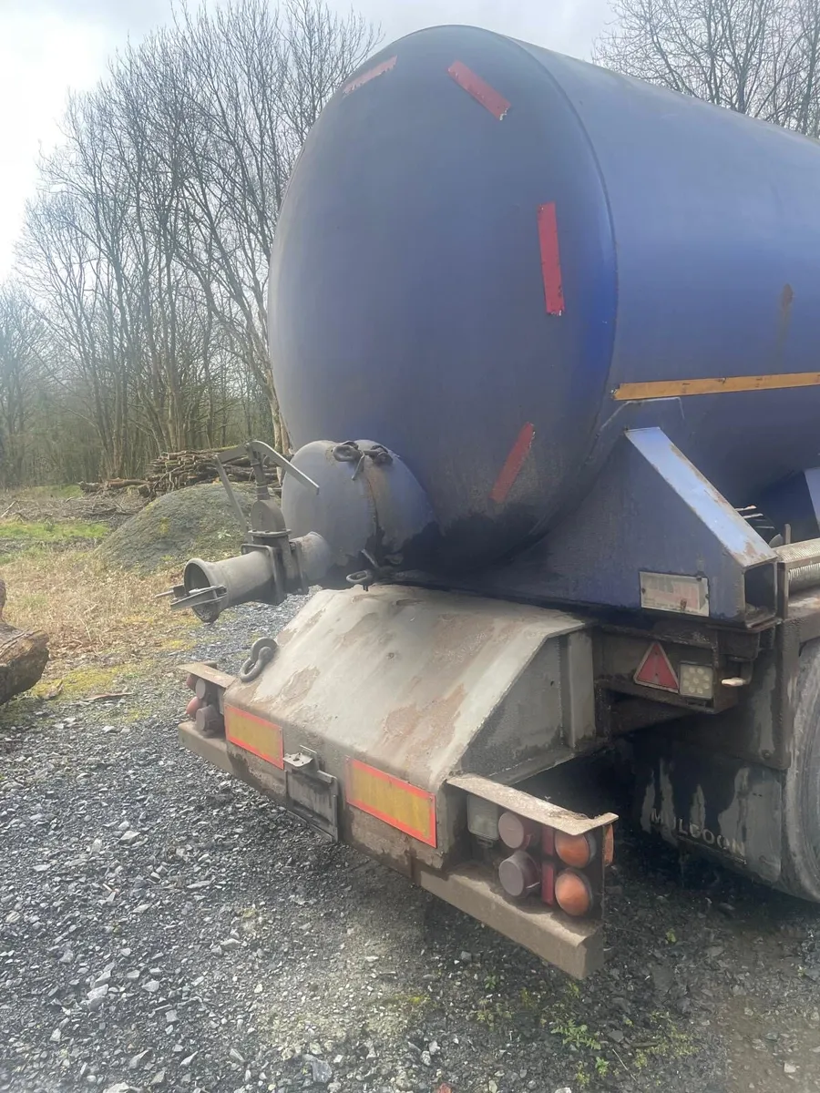 Vacuum Tanker - Image 2