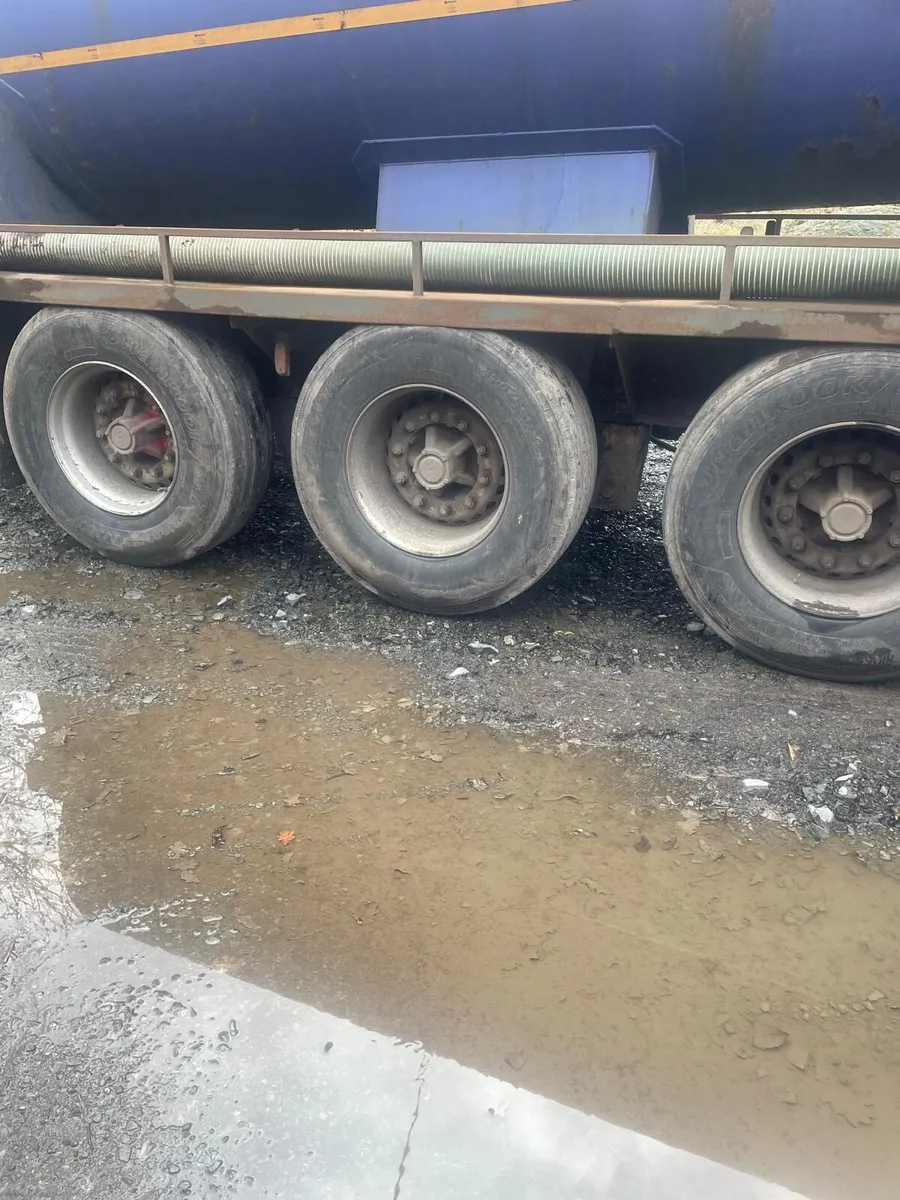 Vacuum Tanker - Image 3