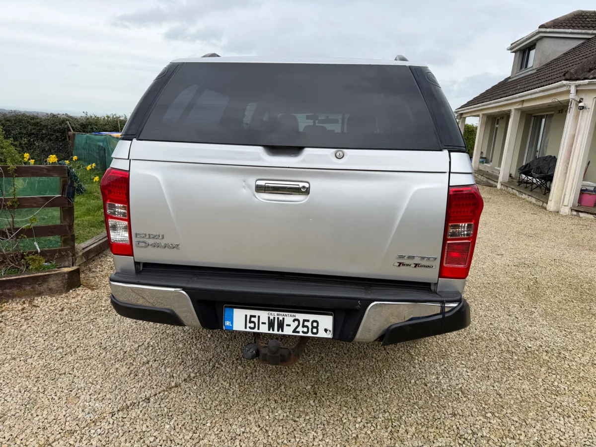 Isuzu Dmax 2.5 Auto 4x4 Crew Cab - Image 3