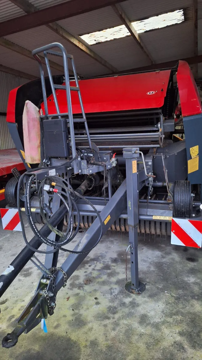 2021 MASSEY FERGUSON 3130F - Image 2