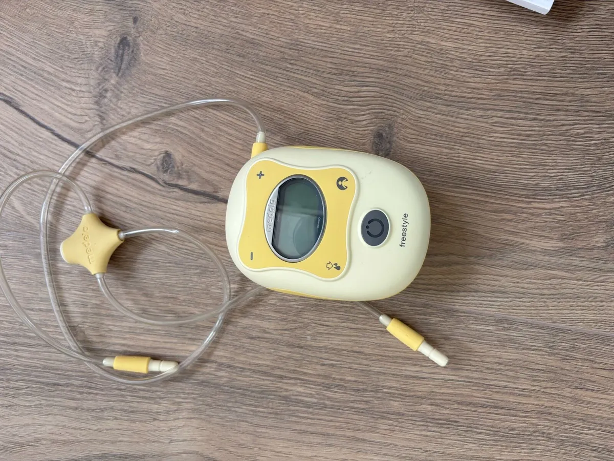Medela Freestyle Breast pump - Image 2