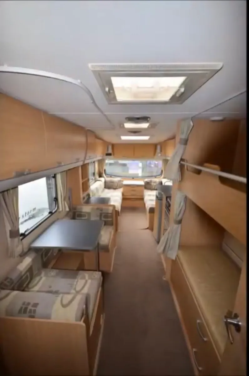 6-7 birth sprite Quattro caravan - Image 2