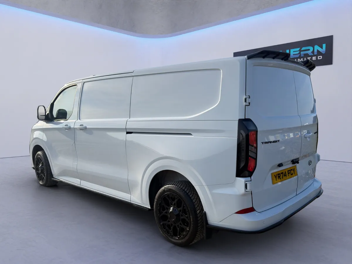 2024 Ford Transit Custom Limited LWB - Image 4