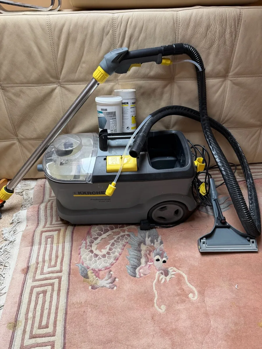 Karcher Puzzi cleaner - Image 1